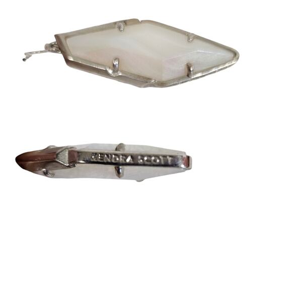 Kendra Scott Bexley White Banded Agate Drop Earrings - Picture 4 of 5